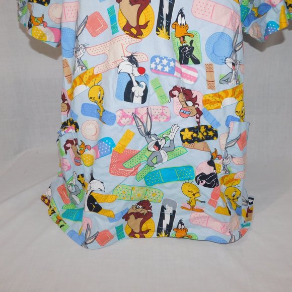 Looney Tunes Womens XL Scrub Top Shirt Band Aids Taz Bugs Bunny Tweety Daffy - Picture 7 of 14
